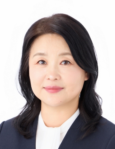 Ying-shu Quan,President
